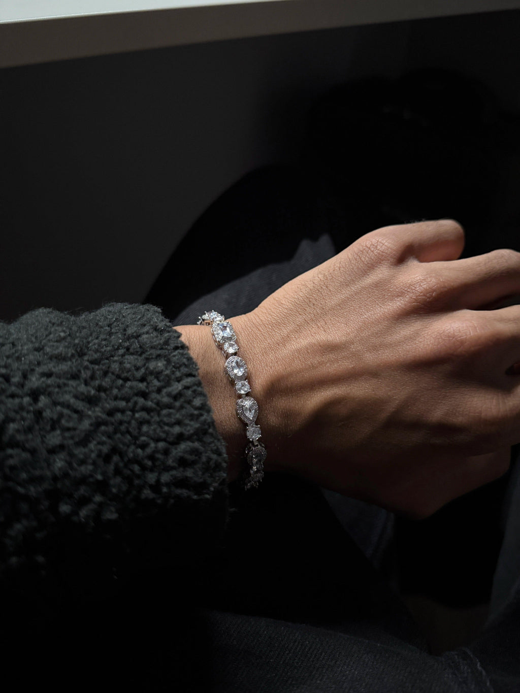 Pulseras multipiedras